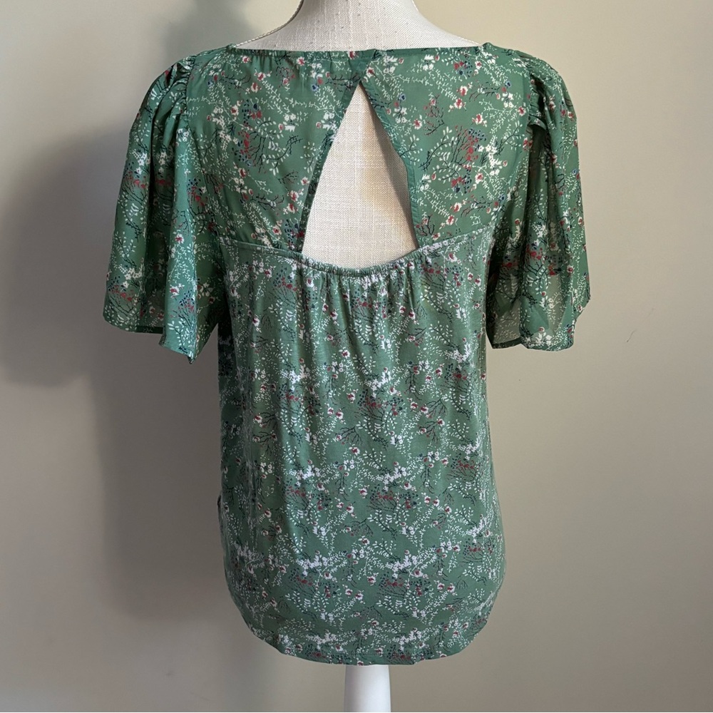 Lucky Brand Flutter Sleeve Floral Print Top Green - Picture 5 of 9